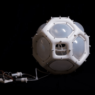 mit-student-mateo-fernandez-uses-soft-robotics-to-create-an-inflatable-sculpture-8-63aded9d46e83.jpg