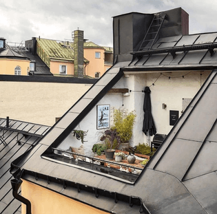 Indoor Outdoor rooftop