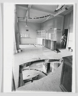 documentation-of-the-action-22office-baroque-22-made-in-1977-in-antwerp-4.jpeg