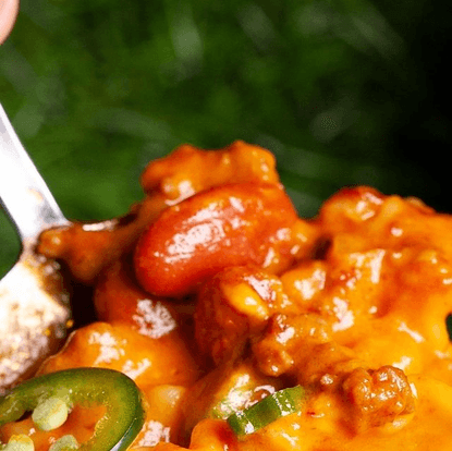 MUNCHIES on Instagram: “If chili is good, and macaroni and cheese is good, it stands to reason that jointly, they’re un-fuck...
