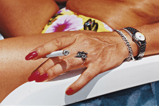 martin-parr-common-sense-womans-hand-with-cigarette-benidorm-1997.jpg