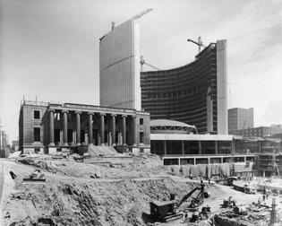 “New” City Hall under construction in 1964 with the Registry of Deeds and Land Titles building still there on the left.  credit: City of Toronto Archives