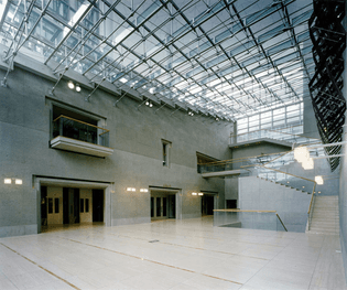Sakakura Associates // Kiryu Performing Art Center // Gunma 1997 