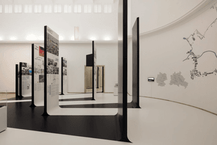 10-german-pavilion-biennale-architettura-2018-c-jan-bitter-1440x960.jpg