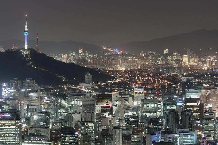 seoul-city-skyline-at-night-overview-steffen-schnur.jpg