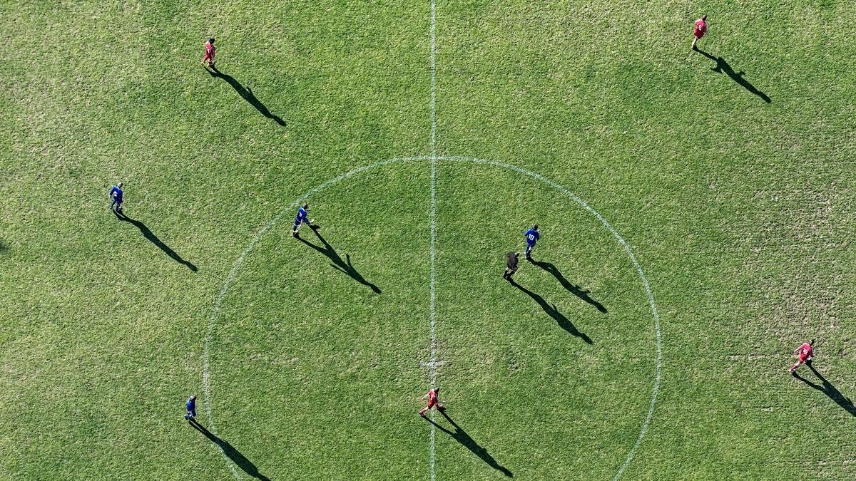 gettyimages-186910319-soccer.jpg