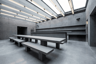 ssense-montreal-david-chipperfield-architects-interior-retail-canada_dezeen_2364_col_4.jpg