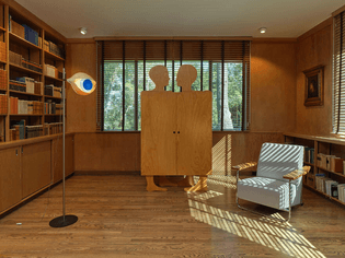 Nicola L., 'Nous Voulons Entendre' installed at Thomas Mann House