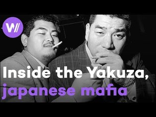 Yakuza and japanese subculture by street photographer Bruce Gilden | Contact (7/9)