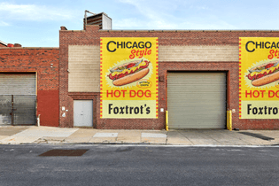 foxtrot_chicago_hot_dog_chips_advertising_02.jpg
