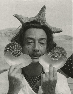 salvador_dali_with_starfish_and_shells.jpg?w=1000-q=70