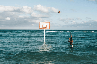 hoop-dreams-john-margaritis-basketball-beach-designboom-02_1024x1024.jpg?v=1481846662
