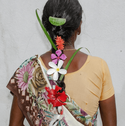 Manou on Instagram: ”🌱🌸 assortment with Rani @faborg.in #textiles #tamilnadu”