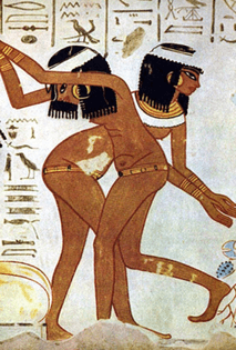 Dancing Egyptian ladies (fresco)