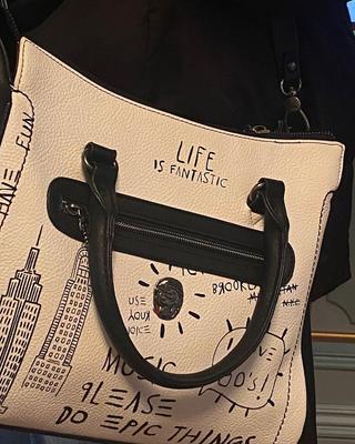 photo capturing the phrase, life is fantastic