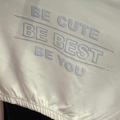 photo capturing the phrase, be cute be best be you