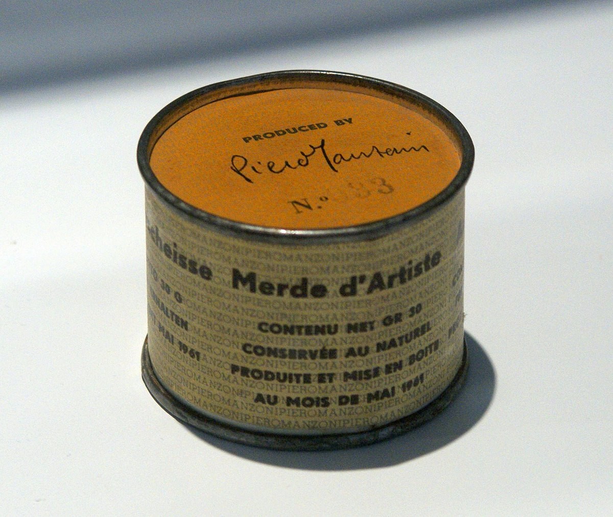 Piero Manzoni, Artist's Shit, 1961