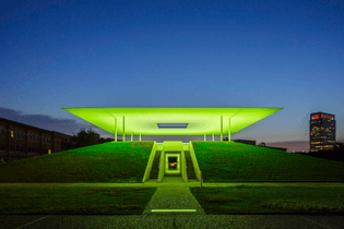 james-turrell-skyspace-twilight-epiphany-green-transition-mabry-campbell-lr-2.jpg