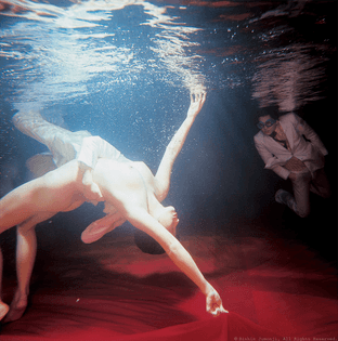 bishin-jumonji_nude-underwater.png