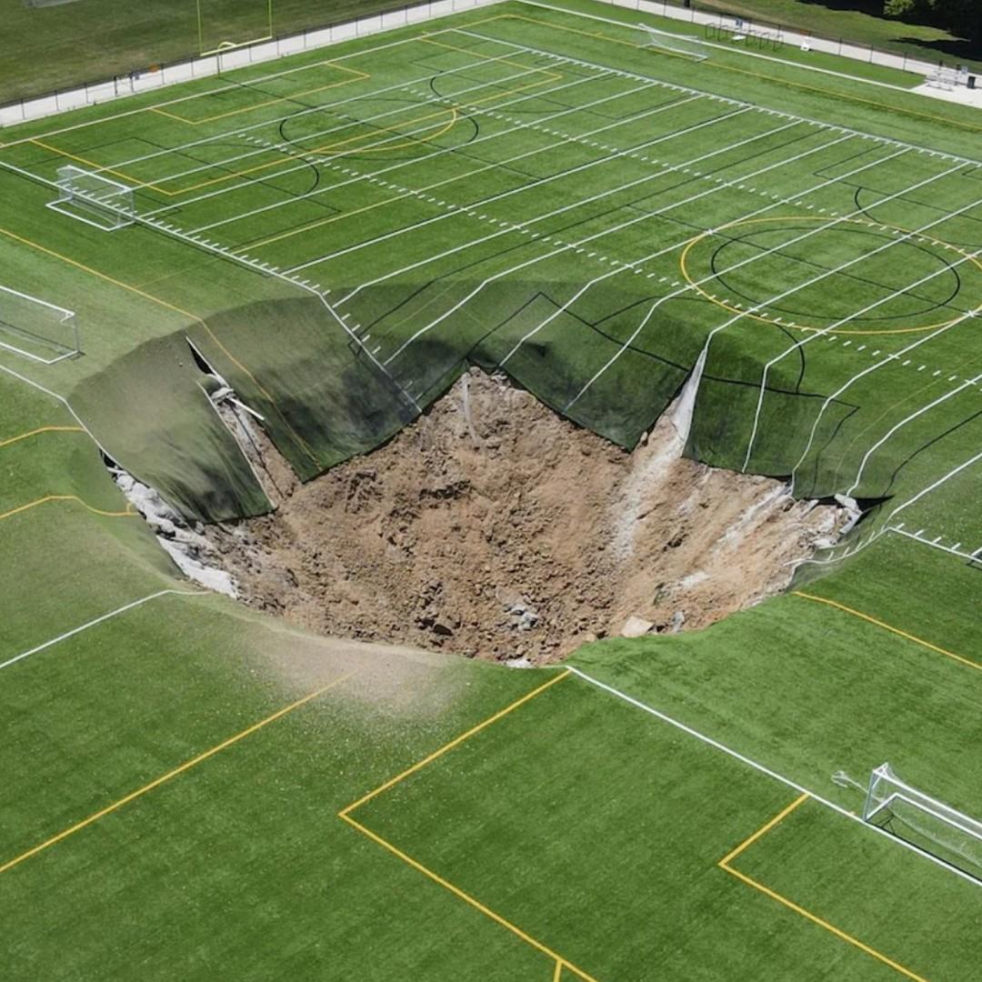 sinkhole in Illinois, 2024