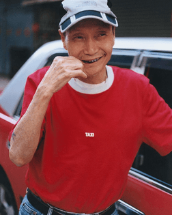 Helmut Lang T-shirt – Hong Kong Taxi driver 1 (1)