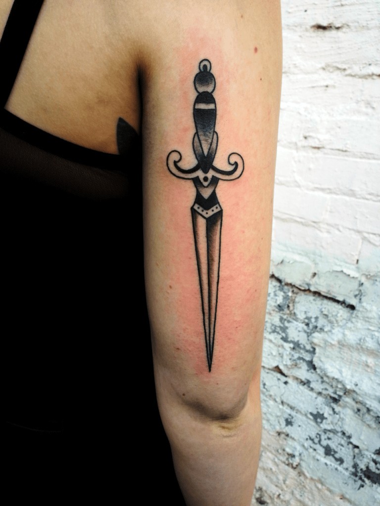 20-sharp-dagger-tattoo-ideas-and-design-to-get-inspired-instaloverz-simple- dagger-tattoo-designs-tattoo-knife-design — 