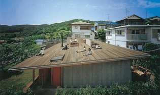 Roof House, 2001 (Tokyo) / Tezuka Architects