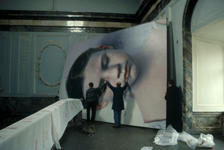 Gottfried-Helnwein-ARTIST-Studio-Kindskopf-Head-of-a-Child_o.png