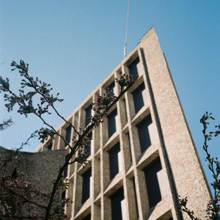 r1-09097-010a.jpg